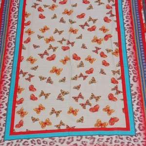 Último diseño 100% Rayón mariposa Floral impreso LongScarf textura suave de moda extremadamente ligero versátil chal precio barato - Product Image 5