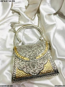 Hermoso bolso de moda de latón hecho a mano para mujer por LUXURY CRAFTS a precio barato - Product Image 4