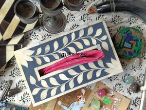 Boîte à mouchoirs élégante et écologique en os incrusté, support décoratif fait main, idée cadeau de luxe pour la maison Tradebyd - Product Image 4
