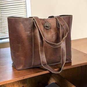 Customizable designs Leather Handbags Women's Shopping Bag With handles Lightweight Easy Lifted Eco Friendly Ladies Purse - Product Image 4