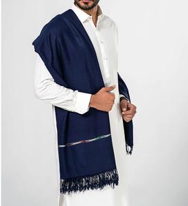 Châles en laine tricotée pour hommes, couleur bleue unie, coupe-vent, respirants, style cachemire, vente en gros, haute qualité, service OEM - Product Image 5