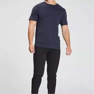 T-shirt pour homme en microfibre, nouveau design, broderie vieillie, sérigraphie, respirant, en coton et fibre de bambou, vente chaude - Product Image 6