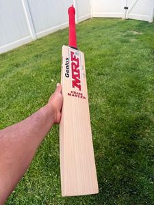 English Willow Cricket Bat Short Handel Chase Master - Product Image 1