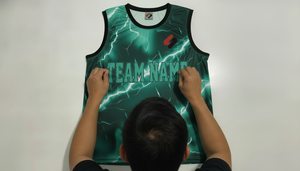 Maillot de basket-ball haut de gamme en tissu mesh léger, séchage rapide, sans manches, uniforme sportif, tenue d'équipe personnalisée, fournisseur OEM - Product Image 2
