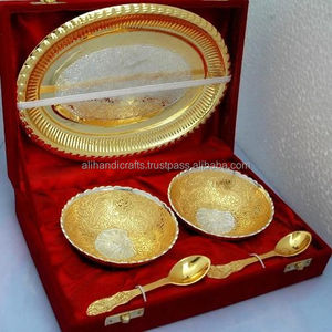 Juego de 2 Tazas de Té de Latón Plateado en Oro y Plata con Platos y Cucharas en Caja Roja - Artesanía Ali - Product Image 6