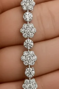 Pulsera de Diamantes Naturales Redondos H VVS de 6.22 Ct Chapada en Oro Vintage, Oro Blanco de 14K para Compromiso, Boda y Regalo - Product Image 2