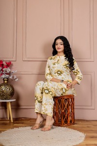 Floral Printed <b>Kurta</b> Pant Set for <b>Women</b> Cream Yellow Ethnic Wear Sleeve Straight Kurti Matching Bottom for Daily Casual - Product Image 5
