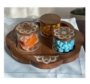 Artisanat de qualité, plateau de service à dessert en bois d'acacia brun avec incrustation de nacre, ensemble de 3 pièces avec pot en acrylique - Product Image 1