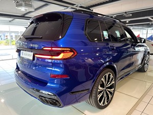 BMW X7 M60i AWD Usado 2025 - Product Image 3