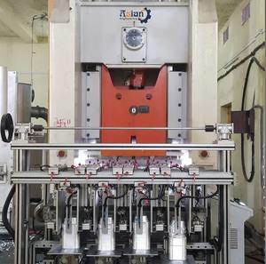 Machine de fabrication de conteneurs de précision pour une production rapide de conteneurs en aluminium, avec fonctionnement entièrement automatique. - Product Image 3