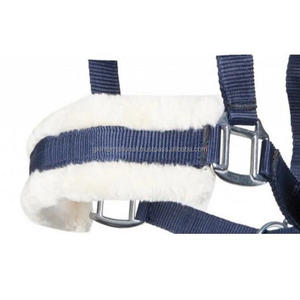 Couleurs durables noir ou bleu marine 100% licou de cheval en nylon double couture avec doublure en polaire de vison doux sur le nez et la couronne - Product Image 6