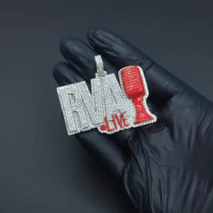 Colgante de micrófono personalizado con letras RVA LIVE de moissanita, estilo hip hop, para fiestas, de plata 925, joyería fina, colgantes y dijes - Product Image 2