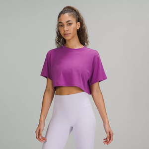 T-shirt imprimé respirant coupe classique pour femme, coupe courte, 100 % coton épais délavé à l'acide avec logo personnalisé, écologique - Product Image 3