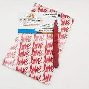 Pinces à cils en acier inoxydable de couleur rouge, à 90 degrés, avec supports pour cils - Product Image 1