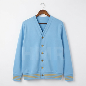 Cardigan en tricot bleu clair HMR Sisterhood Sorority, col en V, manches longues, boutons sur le devant, couleur unie, style classique - Product Image 5