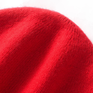 Gorro de Punto Rojo Unisex, Gorro de Invierno de Color Sólido, Estilo Casual para Adultos, Circunferencia de Cabeza de 56-58 cm - Product Image 3