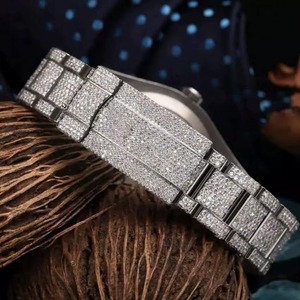 Luxury Silver Plated Full Diamond Quartz Wrist <b>Watches</b> Shiny Hip Hop Design Round <b>Case</b> 20mm Band Width Iced Out <b>Watch</b> for Men - Product Image 2