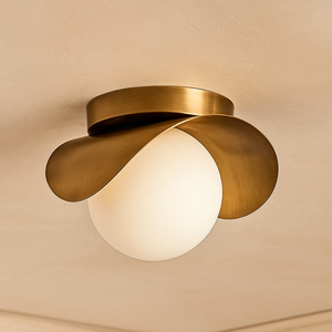 Lámpara de Techo CH de Latón Pulido Hecha a Mano, Diseño Antiguo Moderno de Mediados de Siglo, Artesanía de Uttarakhand Calvin - Product Image 5