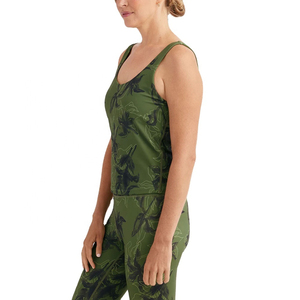 เสื้อกล้ามพิมพ์ลายดอกไม้สำหรับผู้หญิง ปี 2026 สีสันตามสั่ง พิมพ์ลายดอกไม้ แขนกุด ผ้าถักน้ำหนักเบา เสื้อแฟชั่นฤดูร้อน - Product Image 4