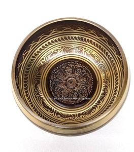 Venta al por mayor de cuencos Cantores de latón de estilo tibetano hechos a máquina en Feng Shui para yoga y meditación artesanías de metal - Product Image 1