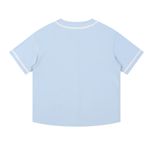 เสื้อเบสบอลลำลองผู้ชายไซส์ใหญ่ ผ้าโพลีเอสเตอร์ทอ 100% สีแดง ระบายอากาศได้ดี เป็นมิตรกับสิ่งแวดล้อม แต่งขอบตัดสี ติดกระดุม - Product Image 2