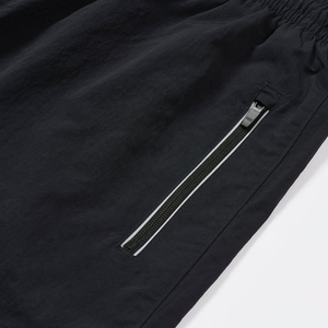 Ensemble coupe-vent personnalisé 2 pièces pour homme avec passepoil et poignets élastiques – Ensembles streetwear personnalisés en nylon zippé pour homme - Product Image 5