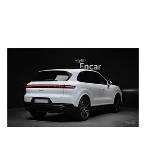 2024 para Cayenne 3.0, Caja de Cambios Automática, Volante a la Izquierda, Asientos de Cuero, Cámara Trasera, Techo Panorámico, Faros LED 1-25000 - Product Image 2