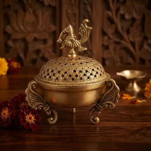 Brûleur d'encens décoratif en laiton avec motif paon pour la Pooja, le temple et la décoration intérieure – Idéal pour la salle de prière - Product Image 6