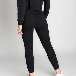 Ensemble de survêtement en molleton pour femme, sweat-shirt à capuche court personnalisé et pantalon de jogging droit, 2 pièces pour la saison hivernale - Product Image 5