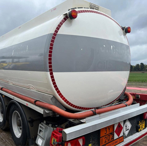 Camion-citerne à carburant de petite taille au prix d'usine |   Mini-citerne diesel pour le transport d'essence, d'huile, capacité personnalisée, acier durable NEUF - Product Image 1