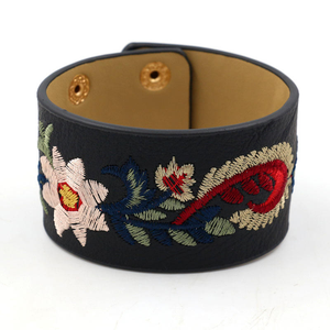 Nueva Pulsera Boho Bordada con Flores de Cachemira, Brazalete Ancho de Cuero PU para Mujer, Joyería Femenina - Product Image 3