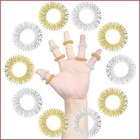 Anneau de massage par acupression en gros sous marque privée, rouleau de massage des doigts en or et argent pour la relaxation des mains, massage manuel