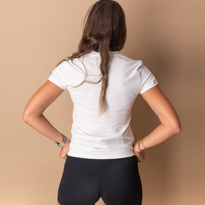 T-shirt pour femme à col rond, manches courtes, couleur unie, coupe classique, tissu jersey décontracté, respirant, à porter toute l'année - Product Image 6