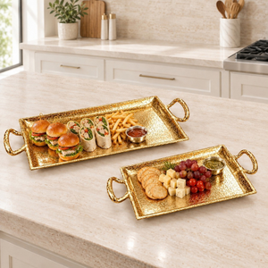 Ensemble de plateaux de service rectangulaires en aluminium finition or premium, texturés, avec poignées |   Décoration de table de luxe pour la salle à manger - Product Image 2