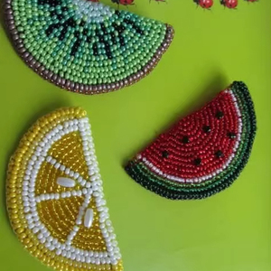จี้ห้อยลูกปัดทำมือน่ารักสำหรับกระเป๋ากระเป๋าและเครื่องประดับ - Product Image 1