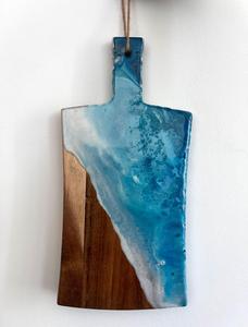 Planche à découper en bois et résine personnalisée, planche à découper de cuisine artisanale de qualité supérieure, planche de préparation alimentaire, planche à servir pour le fromage et la viande - Product Image 3