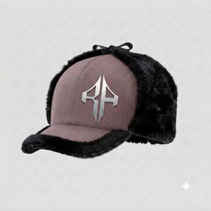 Gorro Ushanka Unisex con Serigrafía, Material 100% Algodón de Alta Calidad, Estilo Casual para Adultos con Logotipo Blanco por RIVIAN ATLANTIC - Product Image 6