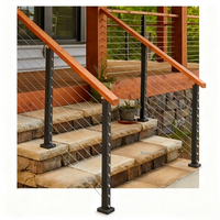 Poteau de garde-corps vertical en acier inoxydable 304/316 moderne et personnalisé pour hôtel, terrasse extérieure, balcon, jardin, garde-corps anti-rouille