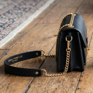 Sac à bandoulière mini élégant en cuir véritable pour femme avec chaîne dorée et rabat, 7 pouces - Product Image 4