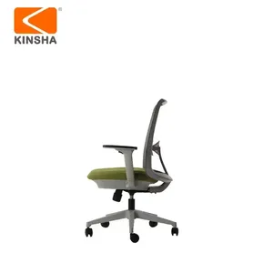 Silla de Oficina KINSHA de Malla Ergonómica con Reposabrazos Ajustables, Base Giratoria de Plástico, Asiento Verde, Diseño Contemporáneo - Product Image 4