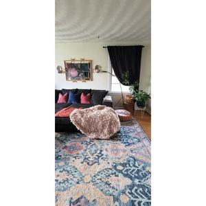 Lámpara de Pie Minimalista y Delgada con Base Pesada para Lectura y Relajación - Product Image 5