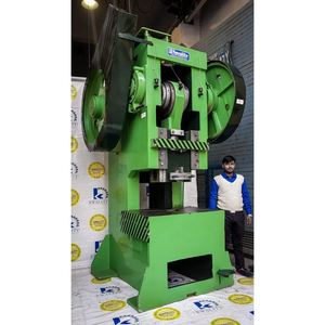 Presse à cadre en C robuste de 150 tonnes, machine de poinçonnage industrielle pour le métal, presse mécanique électrique 15 CV pour tôles - Product Image 2