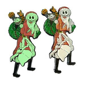 Venta al por mayor <span class=keywords><strong>de</strong></span> alfileres esmaltados <span class=keywords><strong>de</strong></span> Ghost Hunter Club únicos, insignias <span class=keywords><strong>de</strong></span> solapa <span class=keywords><strong>de</strong></span> Metal pintado para sombreros, ropa, joyería, gran regalo para amigos - Product Image 4