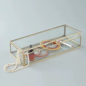 กล่องโชว์เครื่องประดับวินเทจ กล่องแก้วขอบโลหะ ทำด้วยมือ กล่องเก็บเครื่องประดับทรงสี่เหลี่ยมผืนผ้า - Product Image 3