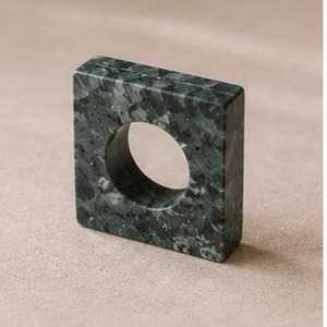 Anillos de Servilleta Cuadrados de Resina de 4.5cm de Ancho, Decoración de Mesa Estilo Wabi Sabi, Diseño Duradero para Bodas, Fiestas y Hogar - Product Image 2