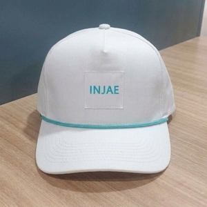 Gorra de Golf Personalizada OEM de 5 Paneles, Bajo MOQ, Marca Privada, Proveedor de Gorras con Logotipo al por Mayor, Fabricación de Pedidos al por Mayor - Product Image 1