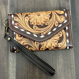Latest Western Genuine Cow Leather Tooled Floral <b>Wristlet</b> Wallet Cowgirl Luxury Clutch Card & Cash Holder Perfect for Travel - Product Image 4