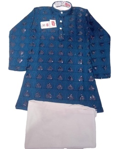 Ensemble de vêtements ethniques indiens 2 pièces pour garçons Pyjama Kurta traditionnel Achkan Sherwani pour les festivals de mariage Anniversaires Boutons en viscose - Product Image 2