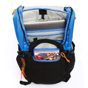 Bolsas Deportivas de Venta Caliente con MOQ Bajo para Unisex, Bolsas Deportivas con Logotipo Personalizado Impreso, Ligeras, Hechas en Pakistán - Product Image 3