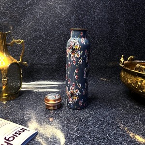Botella de Agua de Cobre de Doble Pared Ecológica con Impresión Elegante, Diseñada para un Almacenamiento Saludable del Agua, Bienestar Diario, Compre Directamente - Product Image 3